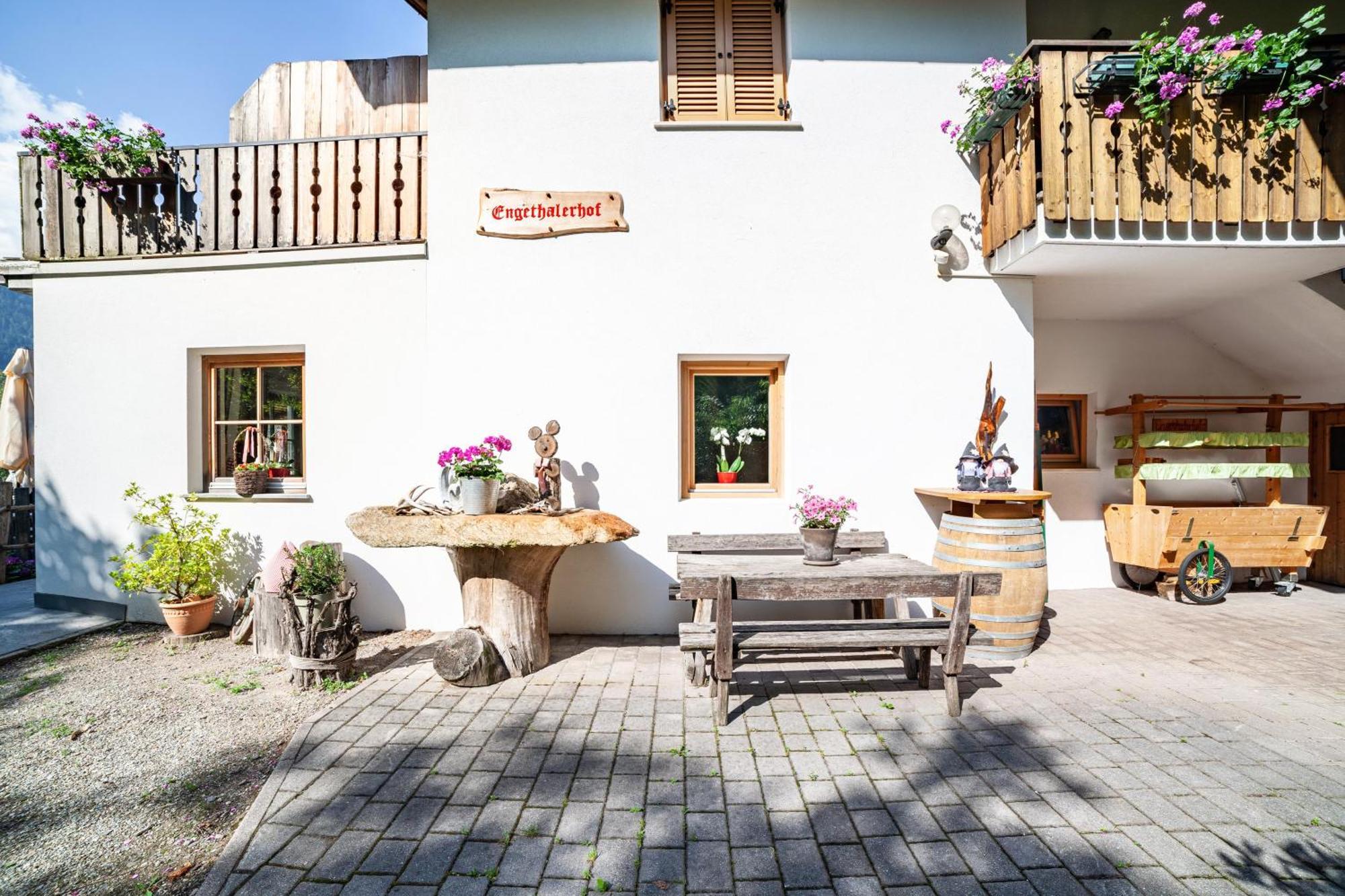 Engethalerhof Apartment Pavicolo Luaran gambar